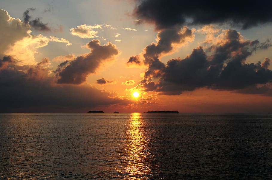 beach, clouds, coast, dawn, dusk, evening, horizon, island HD wallpaper