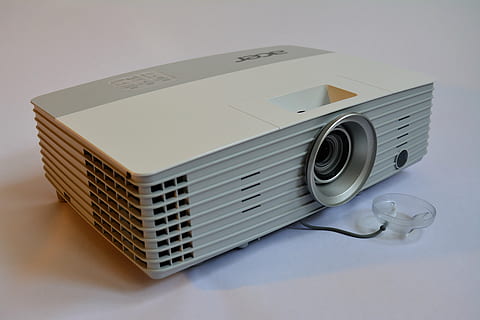 white and gray LED projector on table, presentation, multimedia HD wallpaper