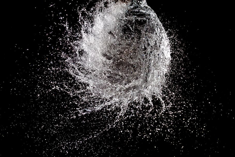 water, high speed, balloon, motion, black background, studio shot HD wallpaper