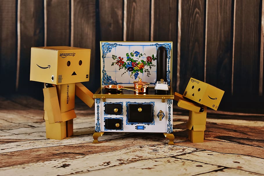stove, cook, child, help, curious, danbo, figure, funny, wood - material HD wallpaper