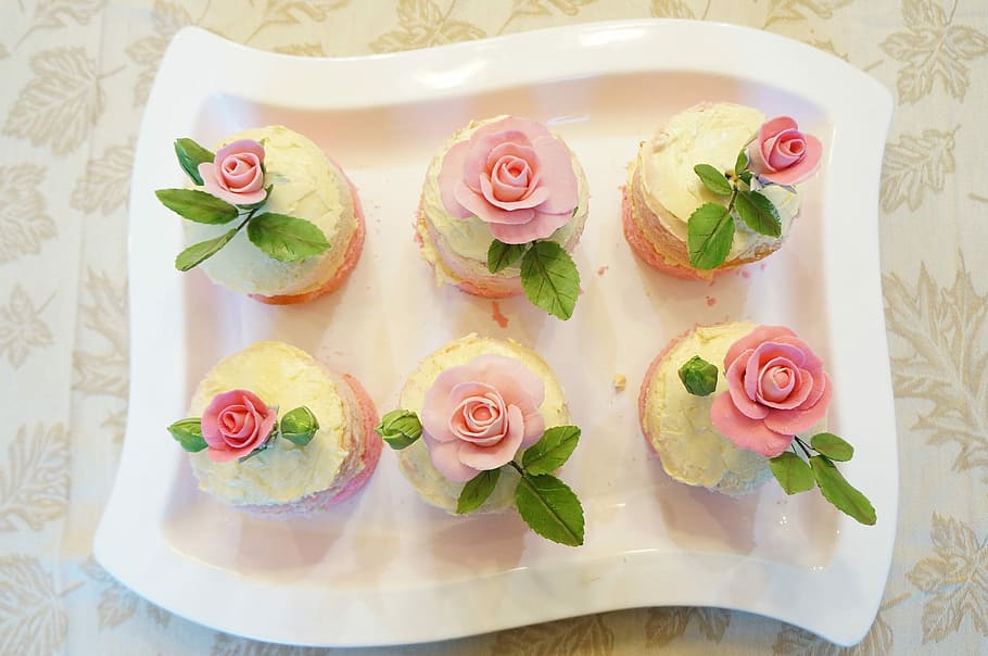 flat-lay photography of rosette cupcakes, Bakery, Flower, Tray HD wallpaper
