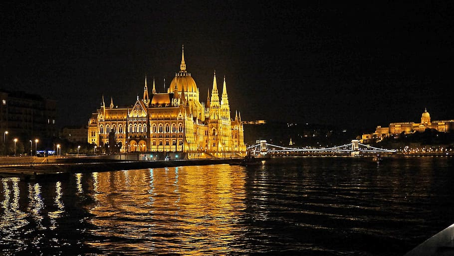 landscape photography of Golden Temple, budapest at night, illuminated, HD wallpaper