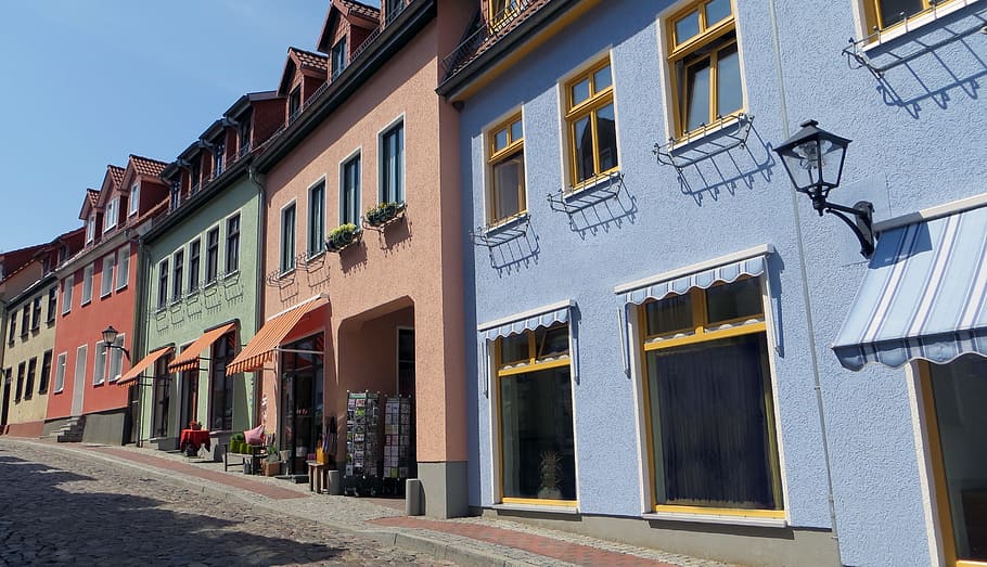 home, building, front, facade, window, masonry, road, live HD wallpaper