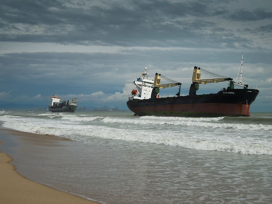 stranded, wreck, ship, beach, sea, forward, water, maritime HD wallpaper