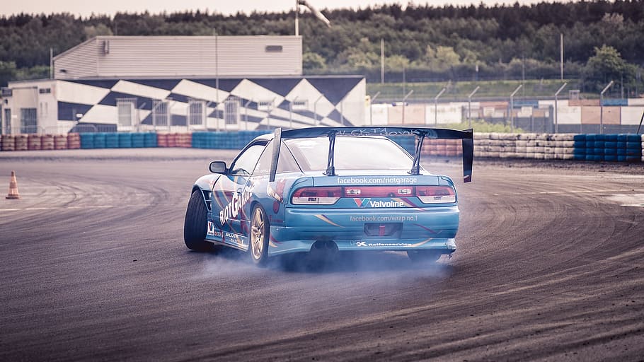 drifting blue Mazda RX-7 coupe during daytime, auto, racing, sports car, HD wallpaper