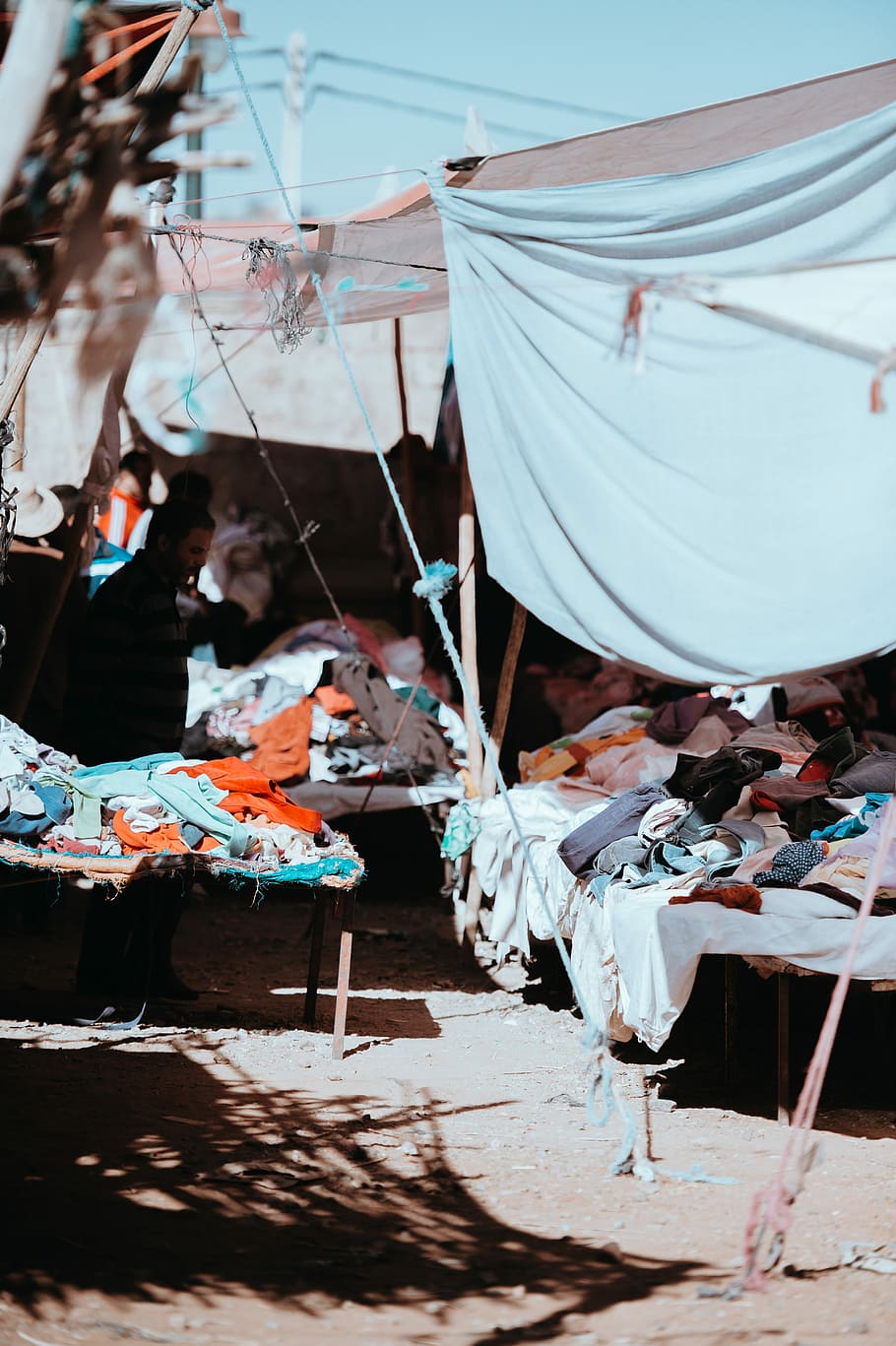 Berber Market Stall, assorted apparel displayed inside tents, HD wallpaper