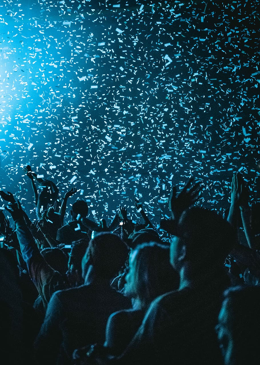group of people celebrating occassion, group of people in concert photograph HD wallpaper