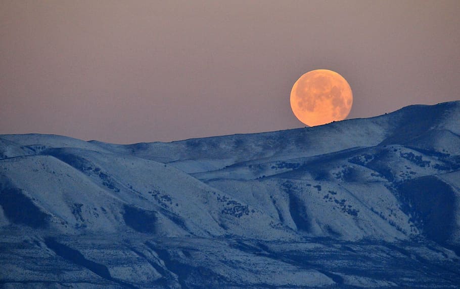 mountain with background of moon, full moon, setting, mountains HD wallpaper