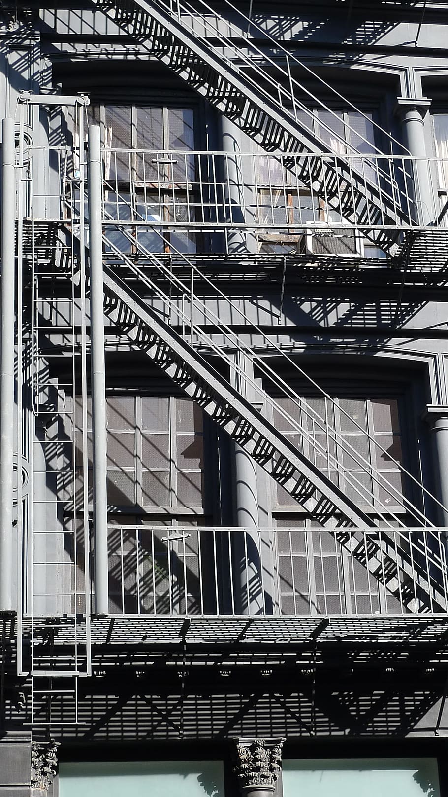 Staircase, Facade, Apartment, Flat, Nyc, fire escape, urgency HD wallpaper
