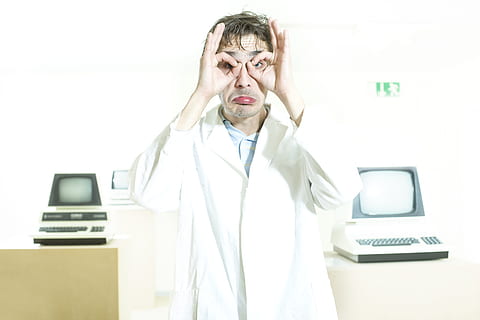 man wearing laboratory coat, internet, scam, database, theft HD wallpaper