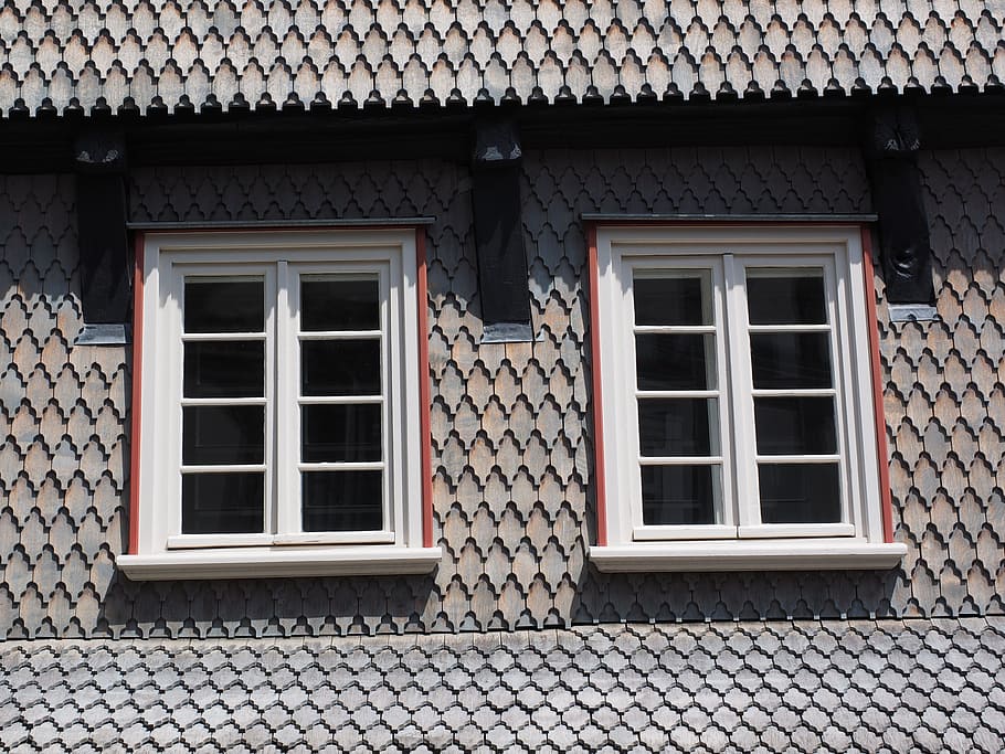 Window, Wood Shingles, facade cladding, home, vacation, house facade HD wallpaper