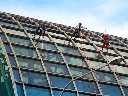 three men cleaning glass wall building, Rappelling, Rope, Safety HD wallpaper