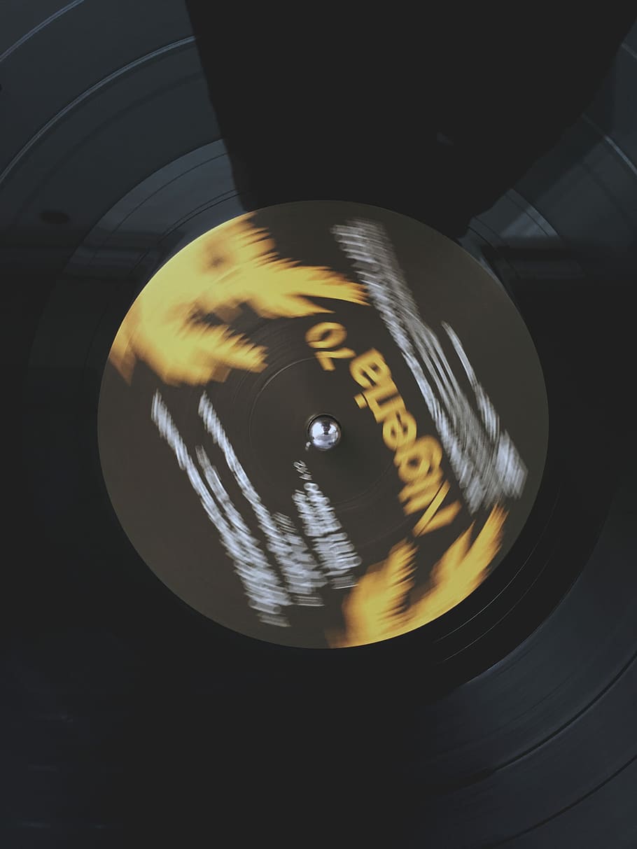 Nigeria vinyl record, Nigeria 70 vinyl record playing, now playing HD wallpaper