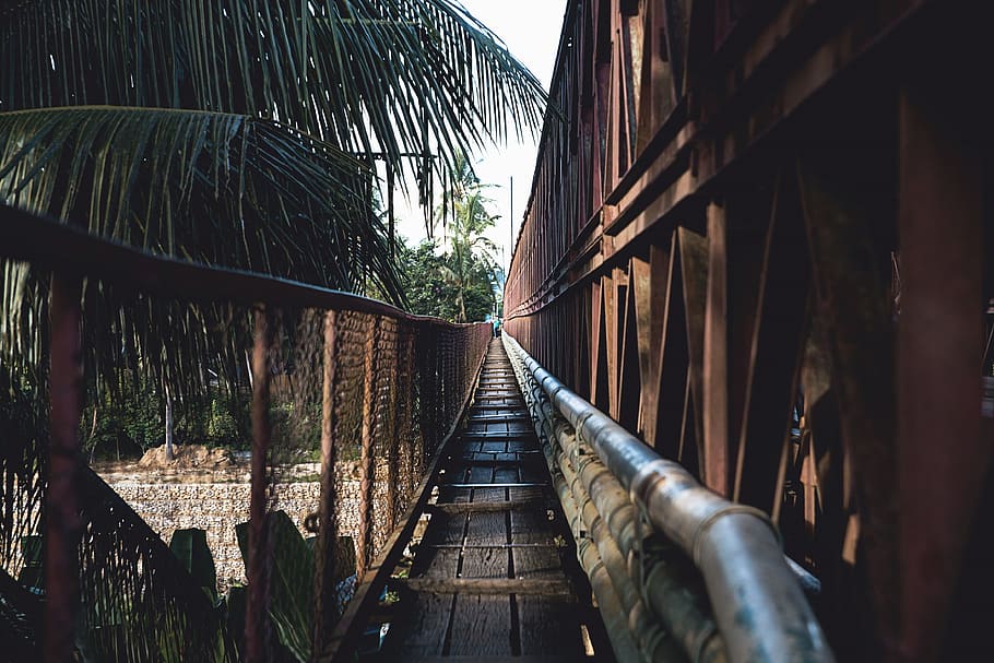 structures, bridge, sidewalk, wire, mesh, steel, wood, path HD wallpaper