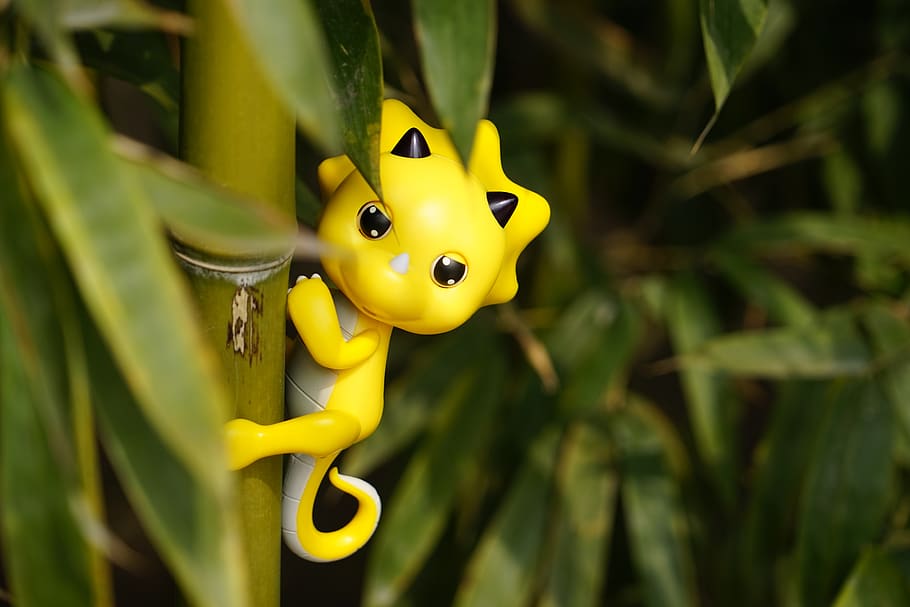 toys, dinosaur, yellow, plant, animal themes, close-up, nature HD wallpaper