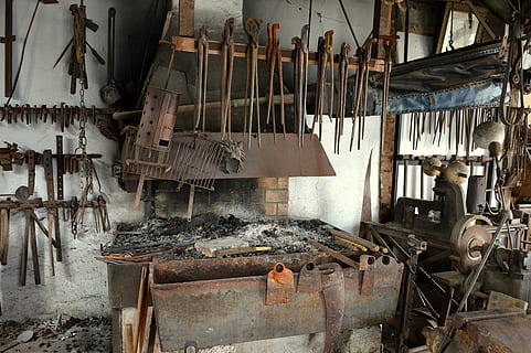 Blacksmith, Forge, Anvil, Wrought Iron, workshop, bellows, no people HD wallpaper