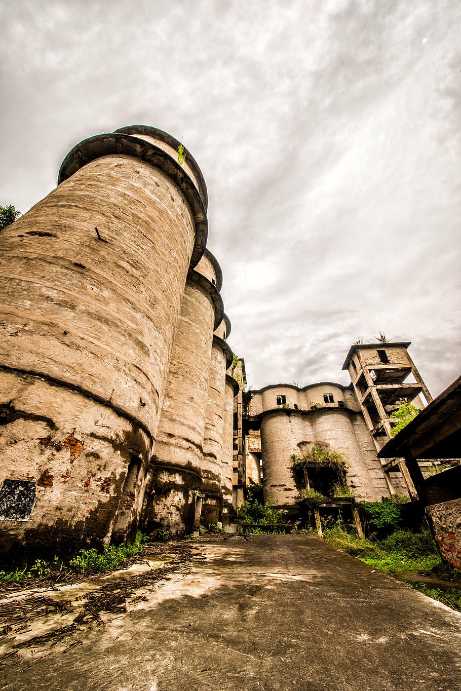 workshop, ruins, wide angle, dongguan, sky, architecture, built structure HD wallpaper