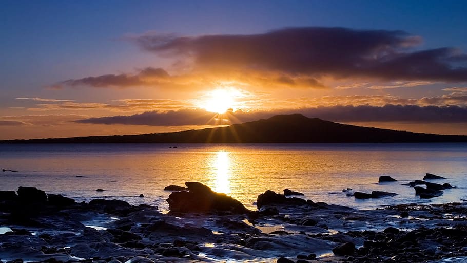 glow, sea, sky, sunset, water, scenics - nature, beauty in nature HD wallpaper