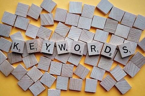 photo of keywords piece set, keywords letters, scrabble, text HD wallpaper