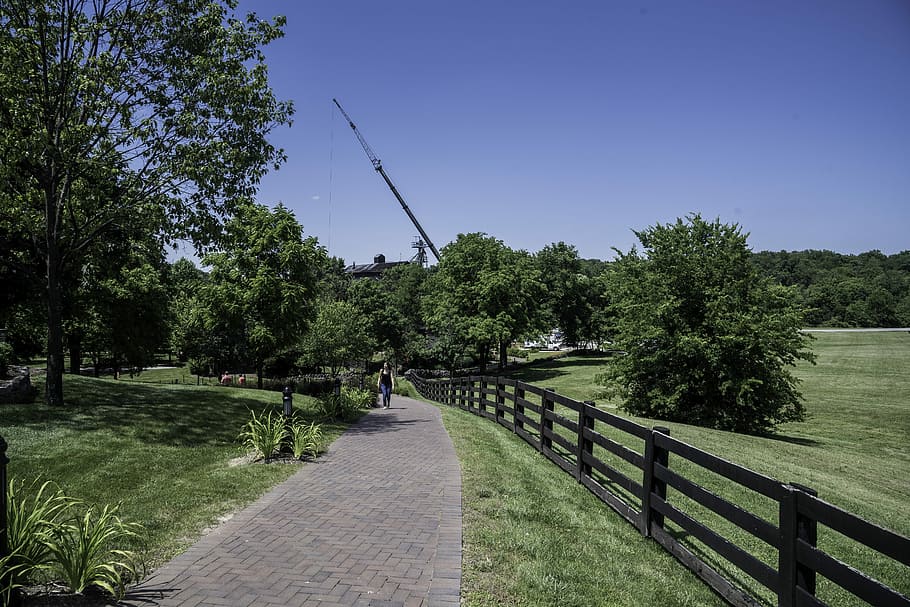 Visitor's Trail for the Maker's Mark Tour, distillery, fence HD wallpaper