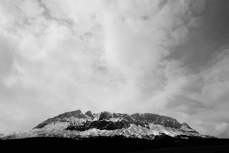 grayscale photo of mountain covered with snow, grayscale photo of mountain HD wallpaper