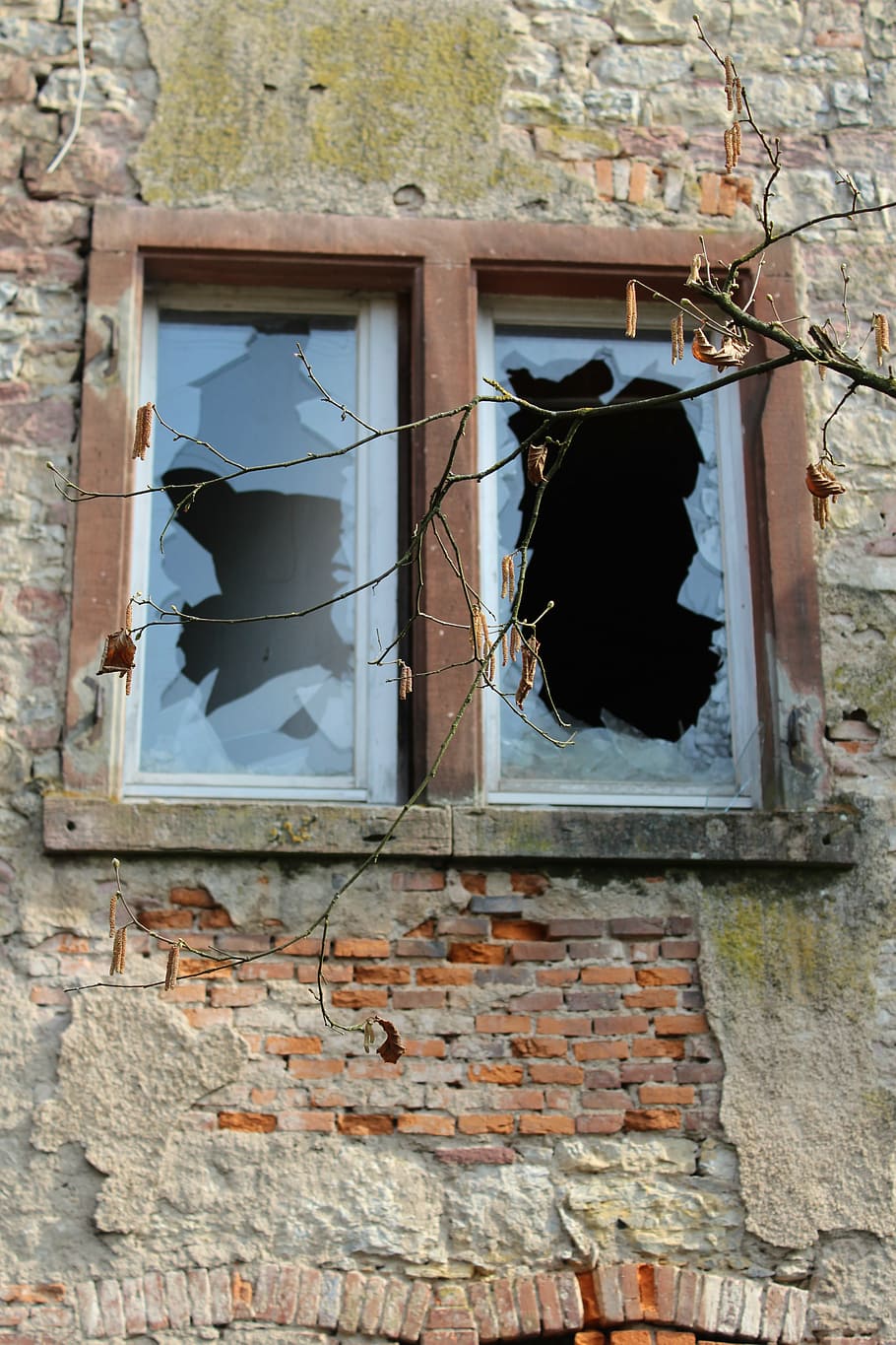 window, old, old window, glass, architecture, masonry, facade HD wallpaper