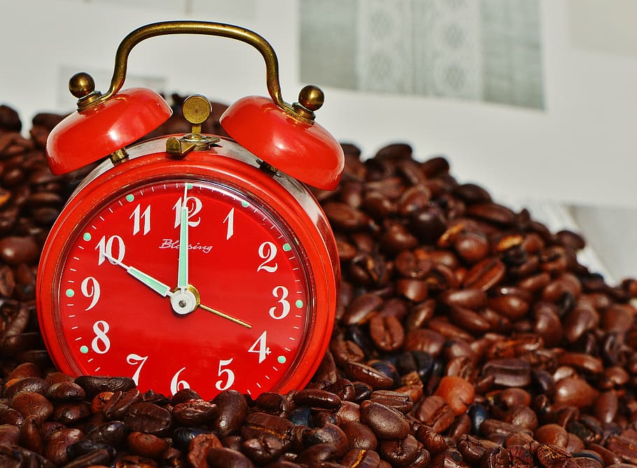 red double-bell alarm clock on top of coffee beans, coffee break HD wallpaper