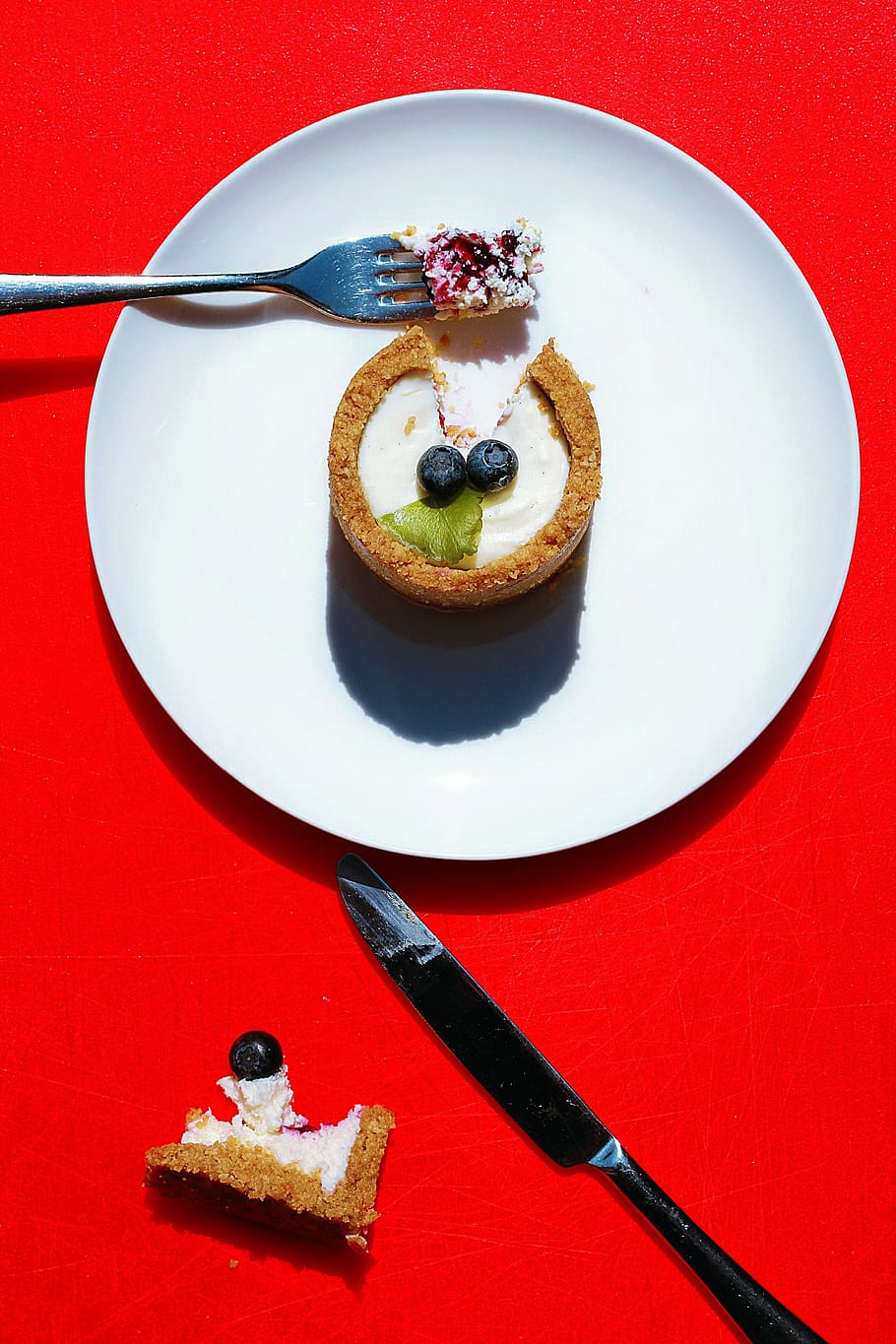 fork, bread, knife, plate, fruit, cupcake, desserts, sweets HD wallpaper