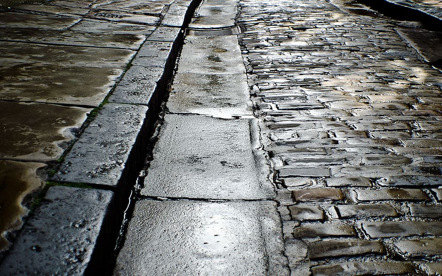light reflecting on wet concrete road, stone, path, architecture HD wallpaper