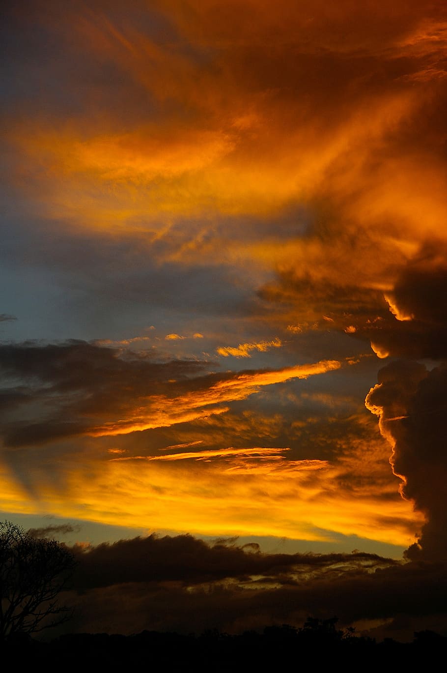 Sunset, Clouds, Orange, sky, grey, dramatic, australia, horizon HD wallpaper