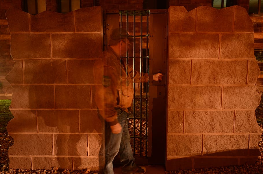 guard, jail, night, wall, burglar, one person, standing, architecture HD wallpaper