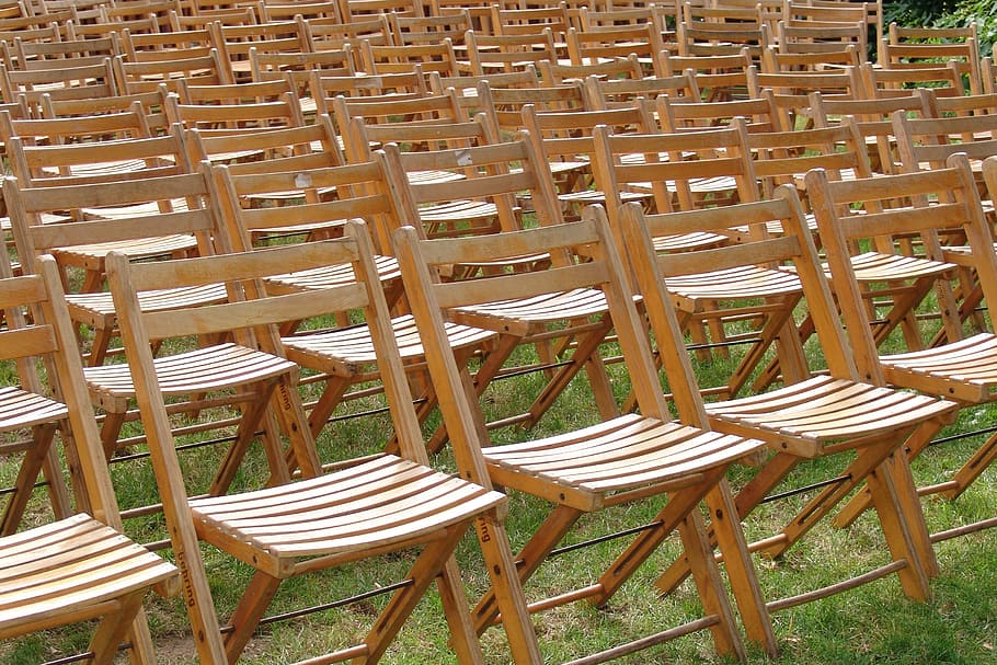 brown wooden folding chairs on green grass, sit, reservation HD wallpaper