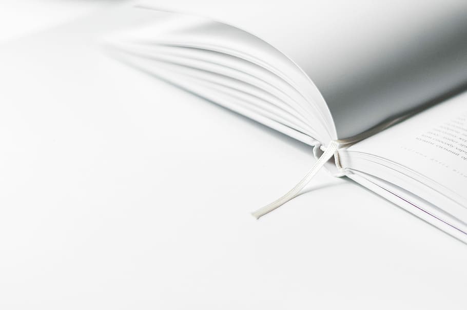 minimalist desktop wallpaper book