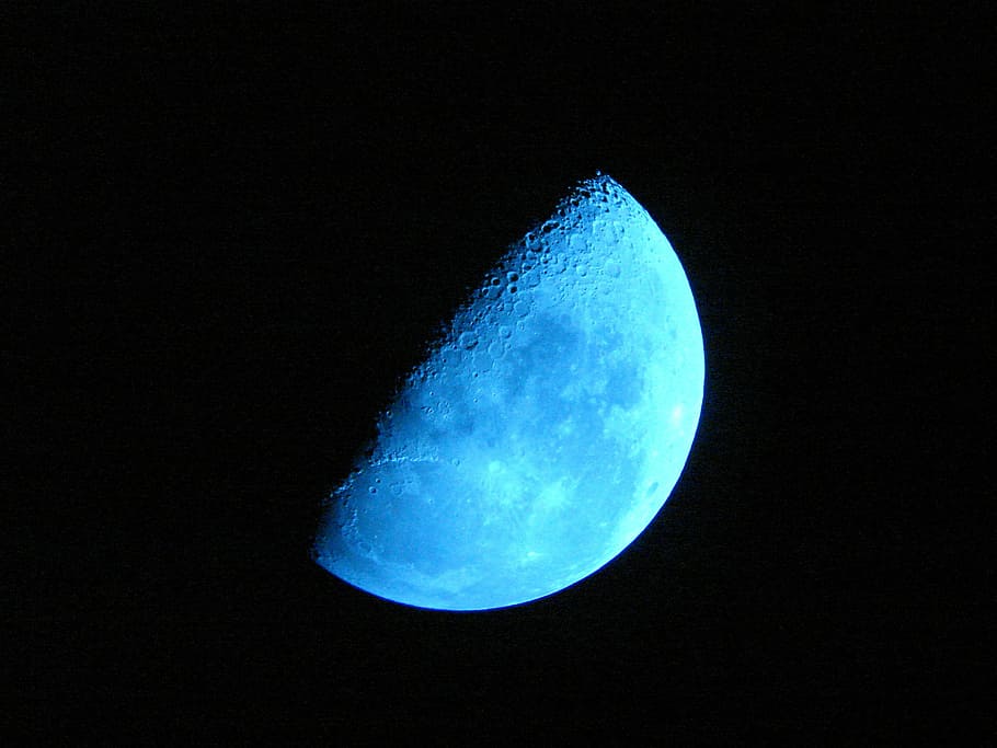 HD wallpaper: full moon, blue moon, sky, night, half moon, blue night,  moonlight | Wallpaper Flare