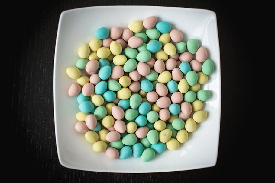 flay lay photography of candies, candy, sweets, plate, colorful HD wallpaper