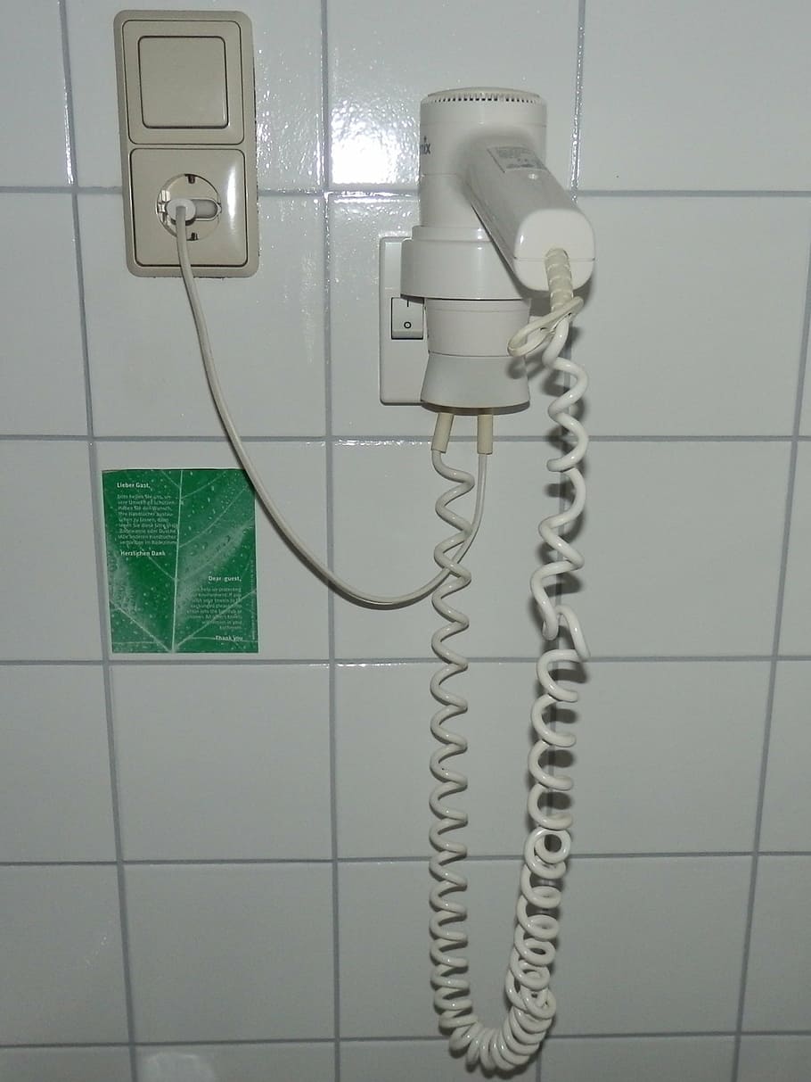 bad, tiles, weis, socket, plug, power cable, hairdryer, plugged in HD wallpaper
