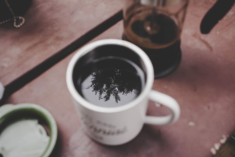 close up photo of white ceramic mug, white filled ceramic mug HD wallpaper