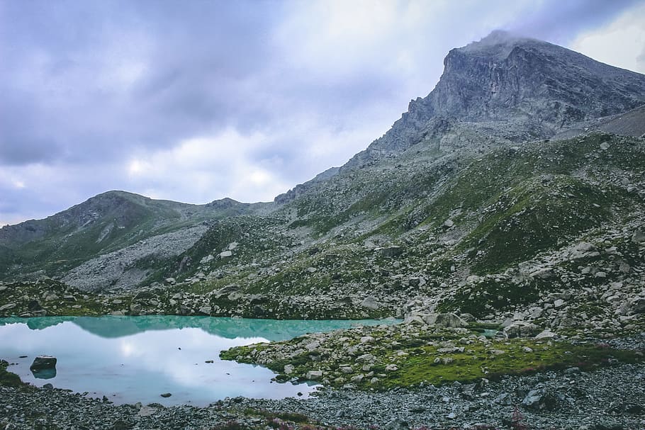 Mountain Near Body of Water, altitude, clouds, cloudy sky, daylight HD wallpaper