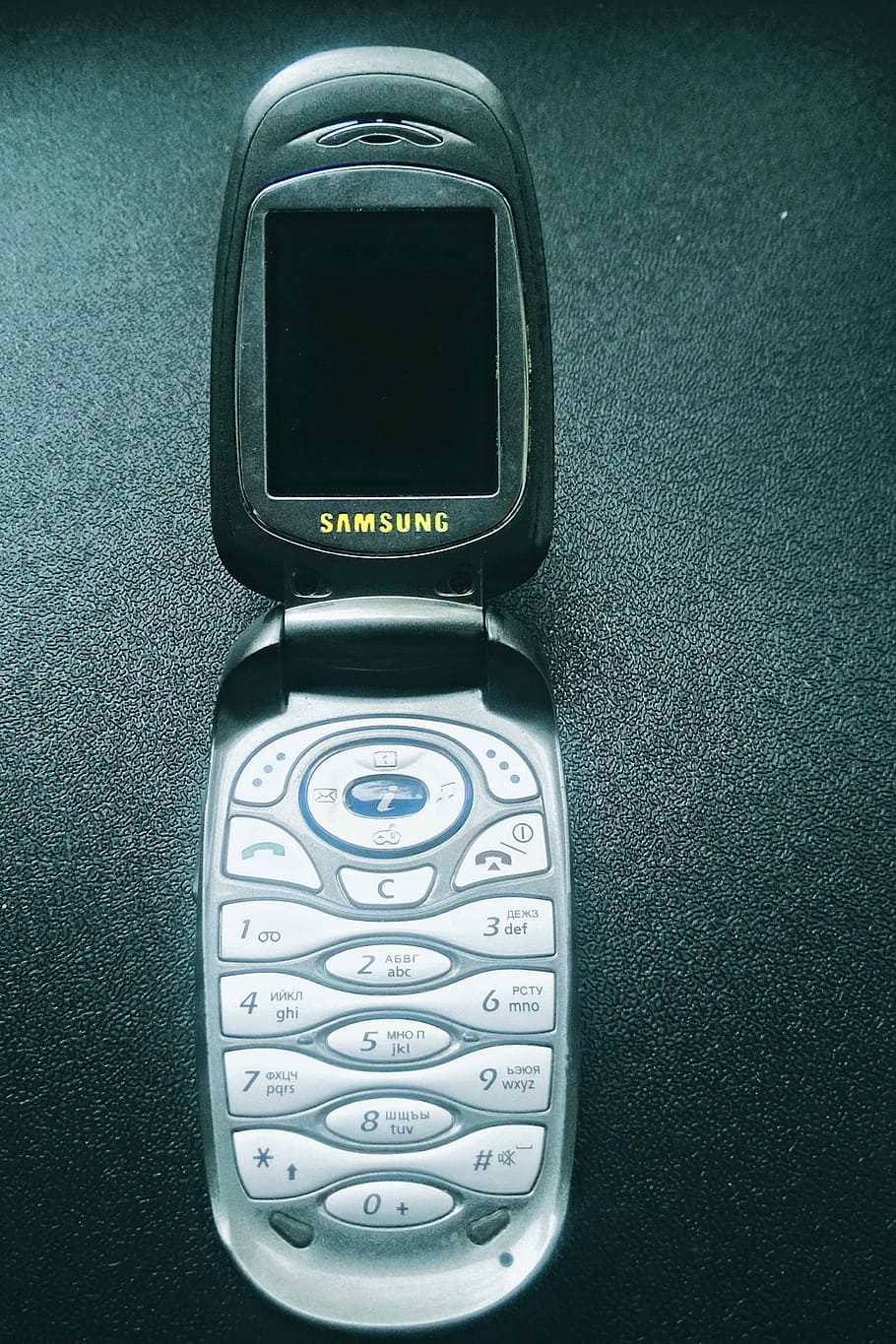 Phone, Mobile, Electronics, Old, Samsung, push button, digital display, HD wallpaper