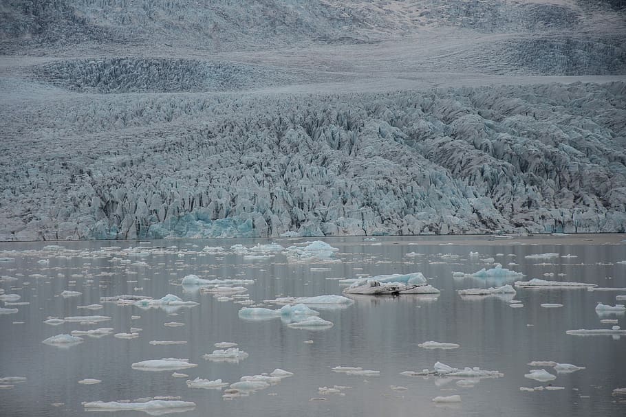 Ice lakes