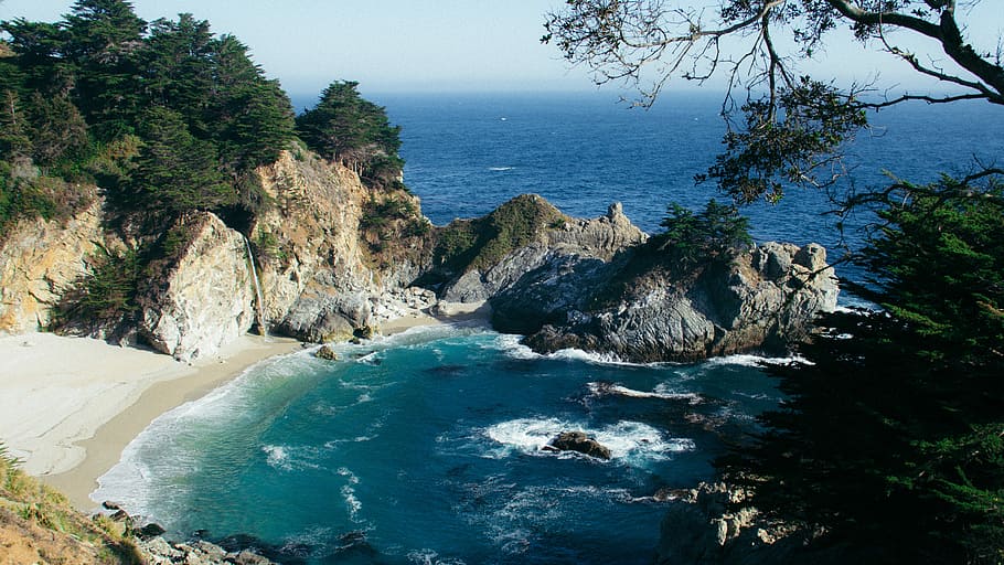 aerial view of beach, photo of shore and body of water during daytime HD wallpaper