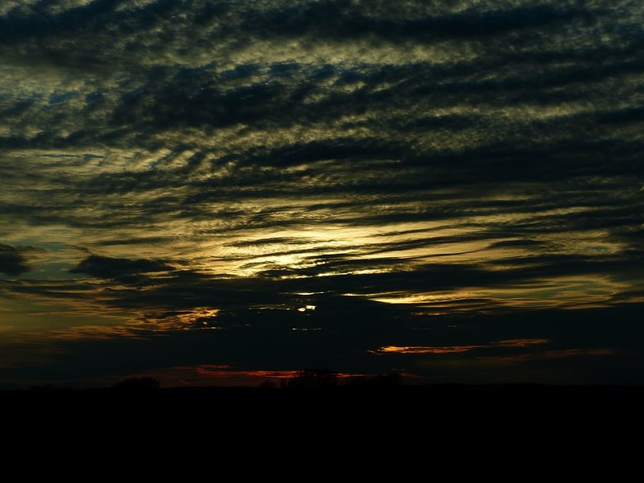 sky, gloomy, cloudiness, sunset, mood, clouds, dark, nature HD wallpaper