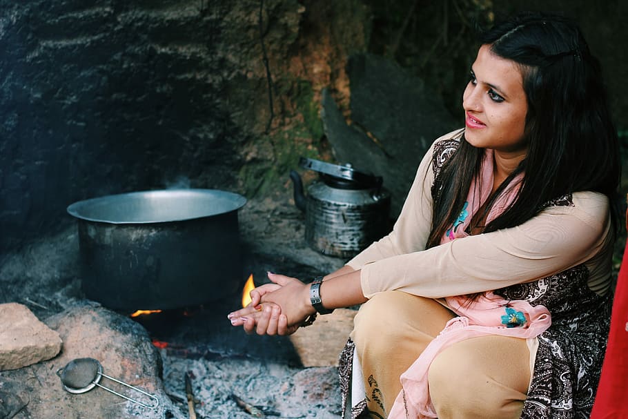 HD wallpaper: woman sitting near cook pot, girl sitting in front of black  cook pot | Wallpaper Flare