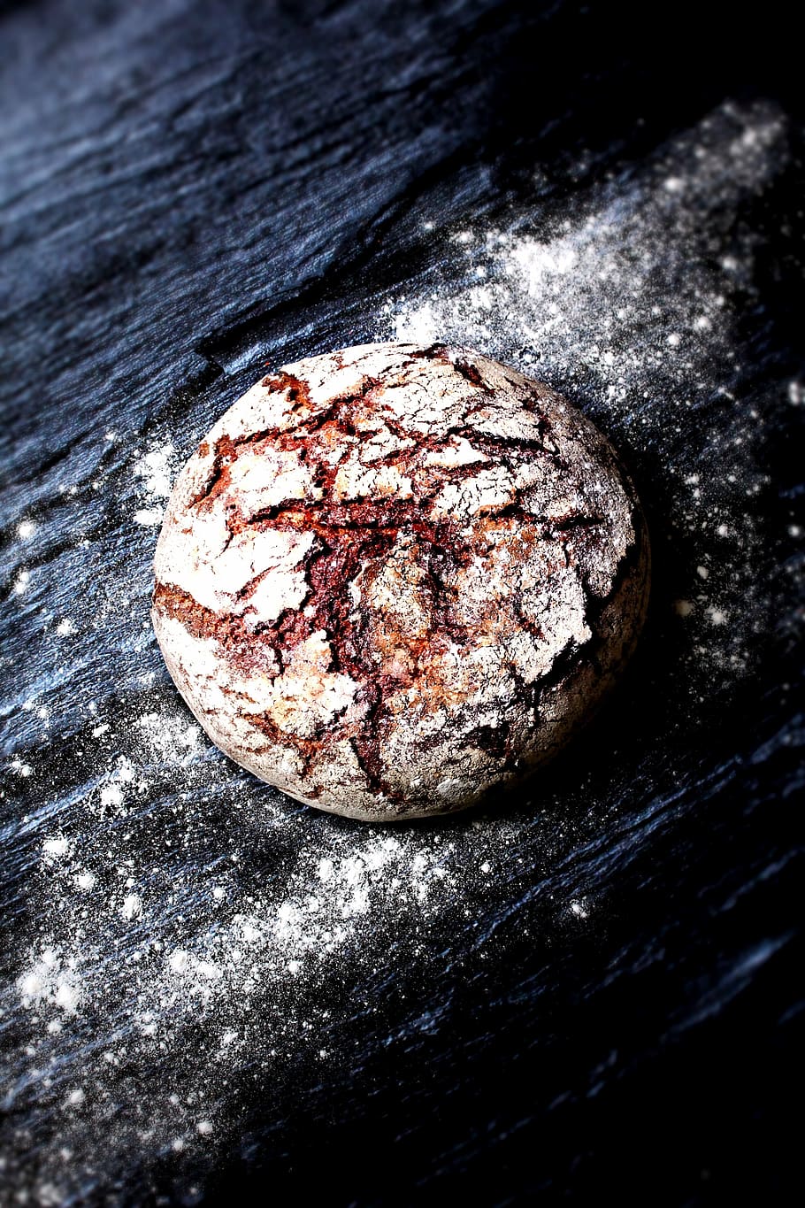 brown bread, wood oven bread, bread crust, close-up, still life HD wallpaper