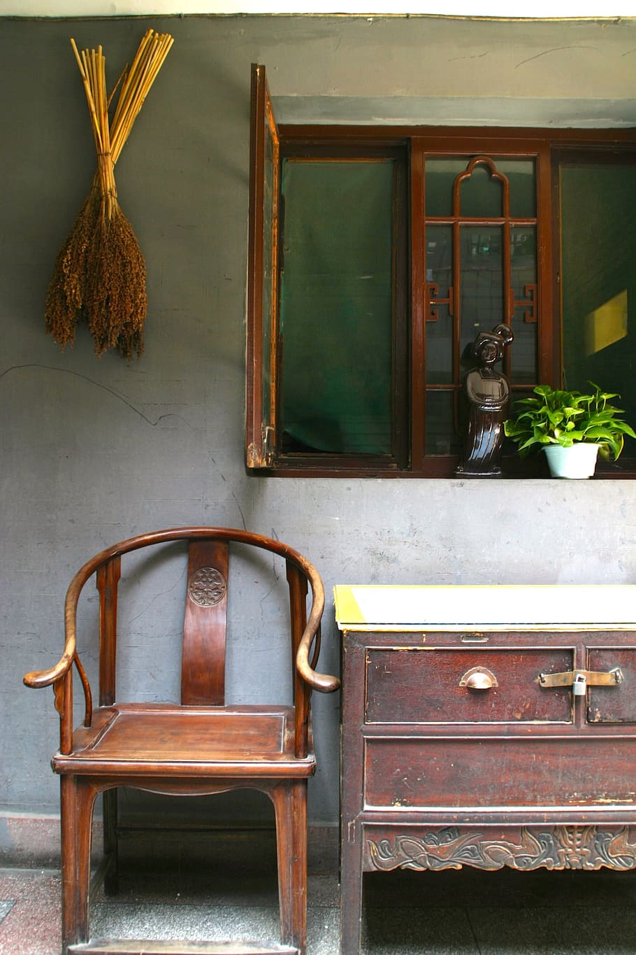 Courtyard, Hof, Architecture, chair, furniture, wood - material HD wallpaper