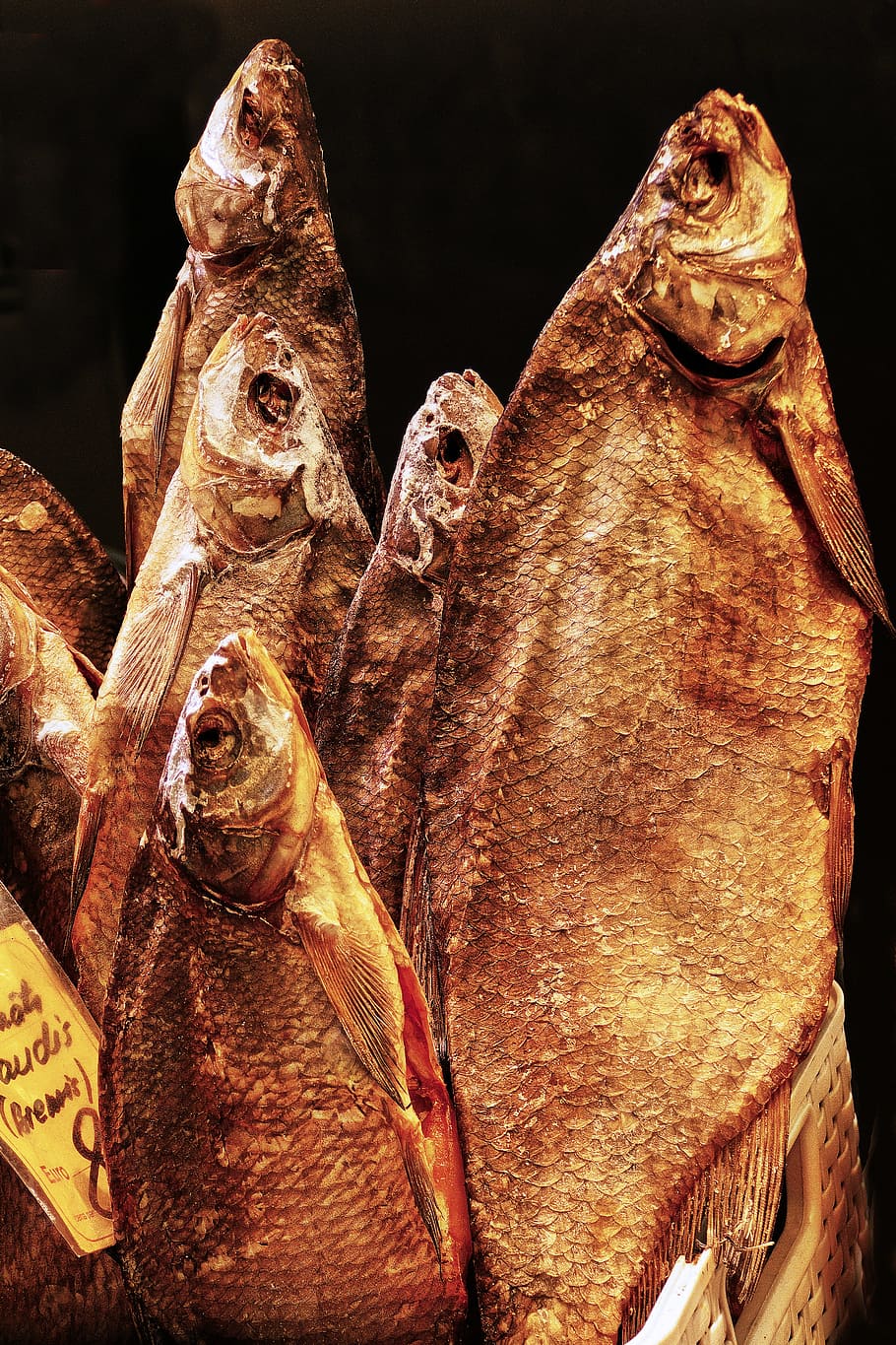 fish, cod, dried, dörr fish, dried fish, food, sales stand HD wallpaper