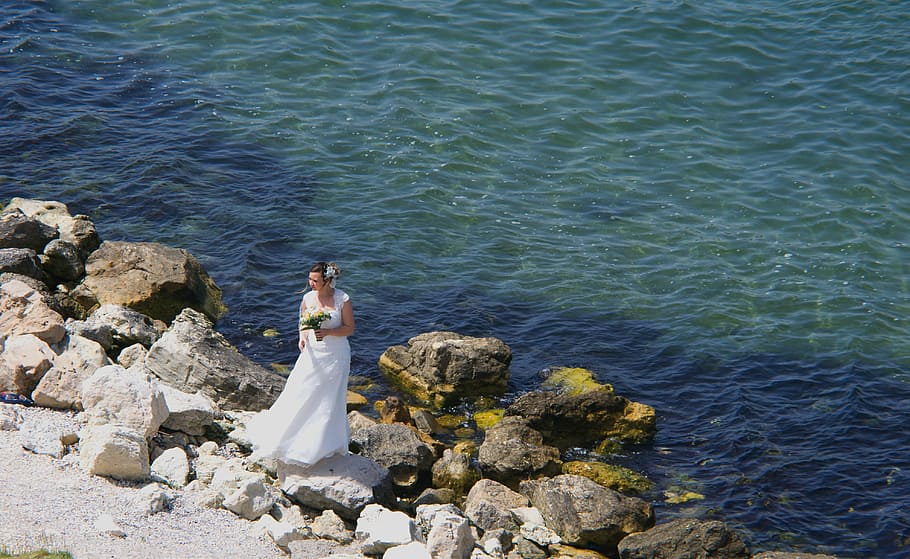 bride, wedding, white, holiday, sea, shore, rocks, sand, wave HD wallpaper