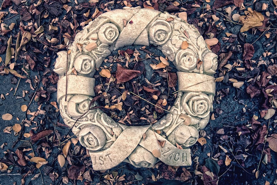 wreath, ornament, dedication, stone, decoration, stone wreath HD wallpaper