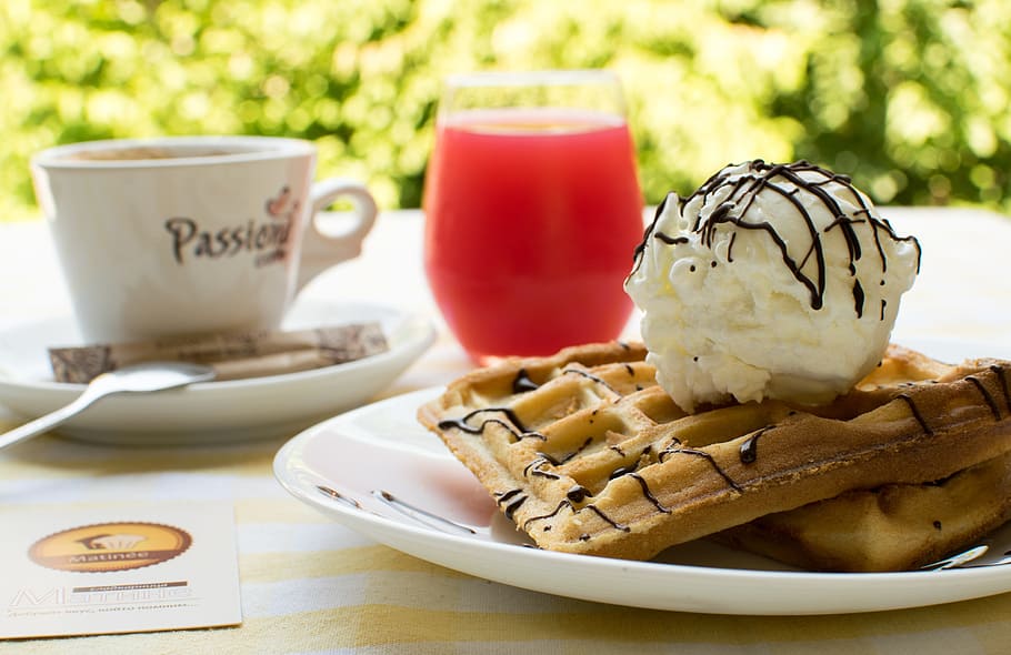 waffle with chocolate syrup and whipped cream toppings, Waffles HD wallpaper