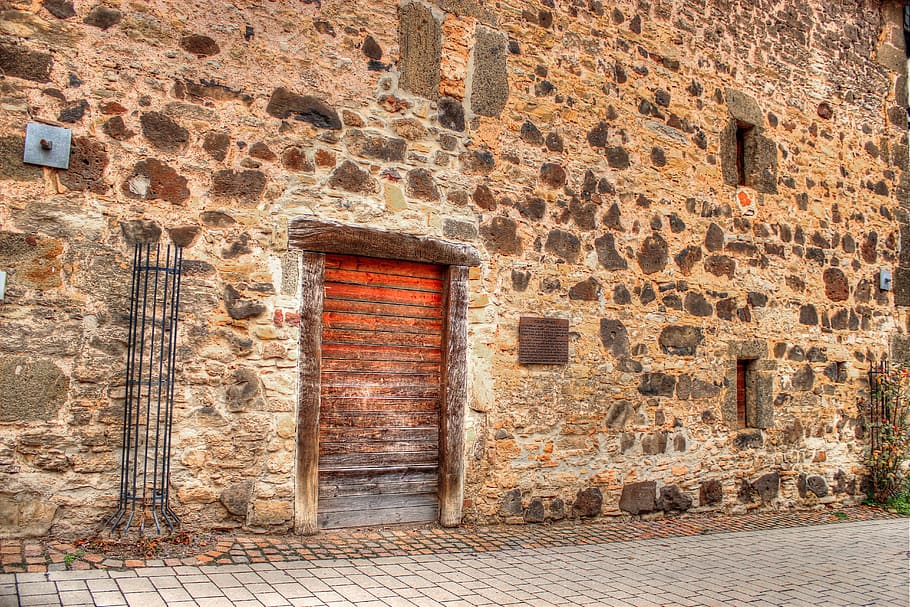 memory, old, warehouse, scale, stone wall, stones, sandstones HD wallpaper